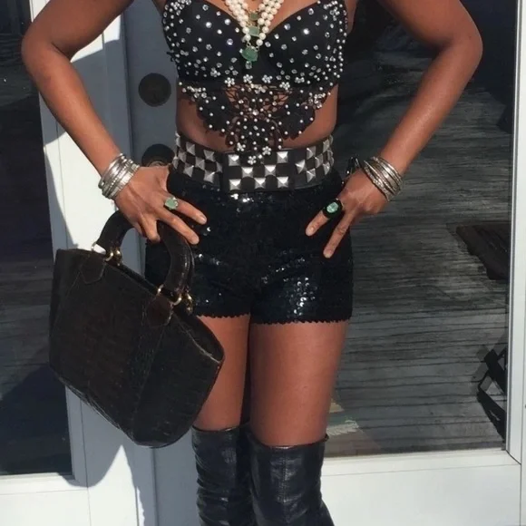 New Huge 14k gold 5 strand 10mm cultured pearl & 101.76 carat Emerald bracelet - Picture 9 of 12